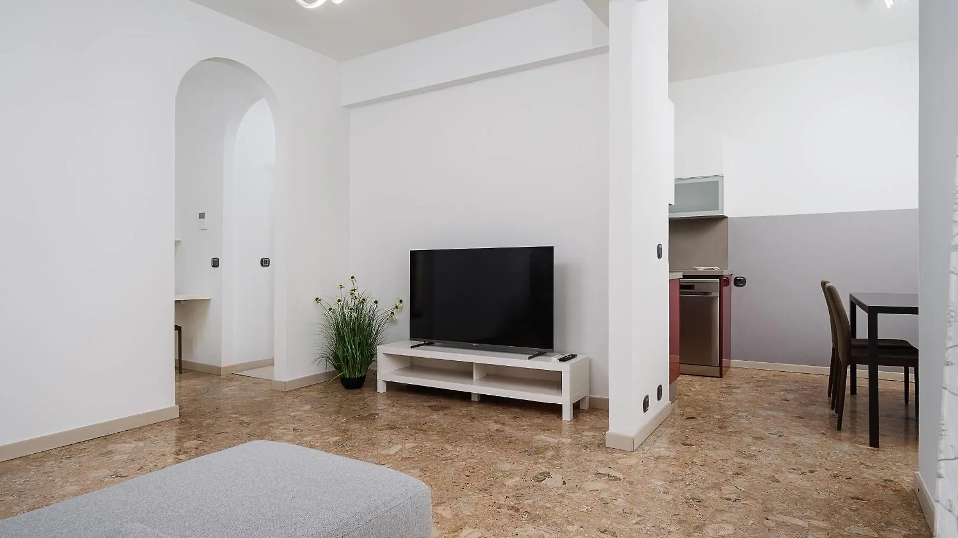 Apartament New - M1 S Leonardo 60M - San Siro - 6 Guests Mediolan